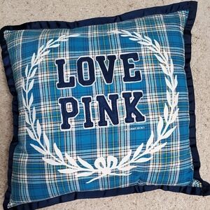 Pillow love pink Crest vintage plaid